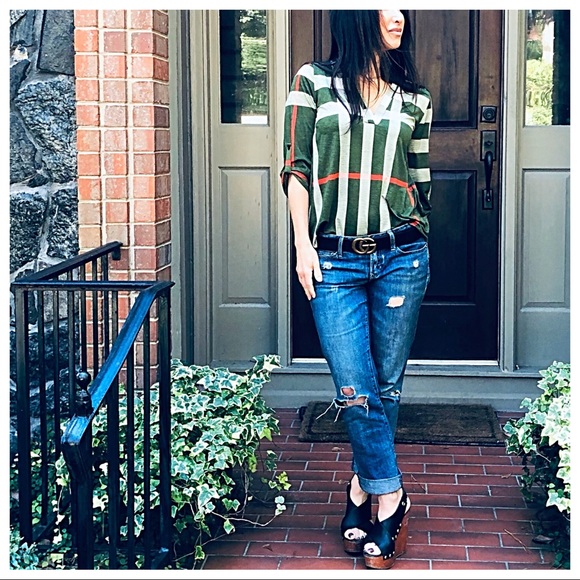 ✨LAST ONE SALE ✨Mandarin collar chic top - Picture 2 of 7